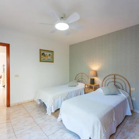 וילה Evita Private Pool, Jacuzzi & Sea Views *