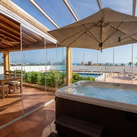 וילה Evita Private Pool, Jacuzzi & Sea Views