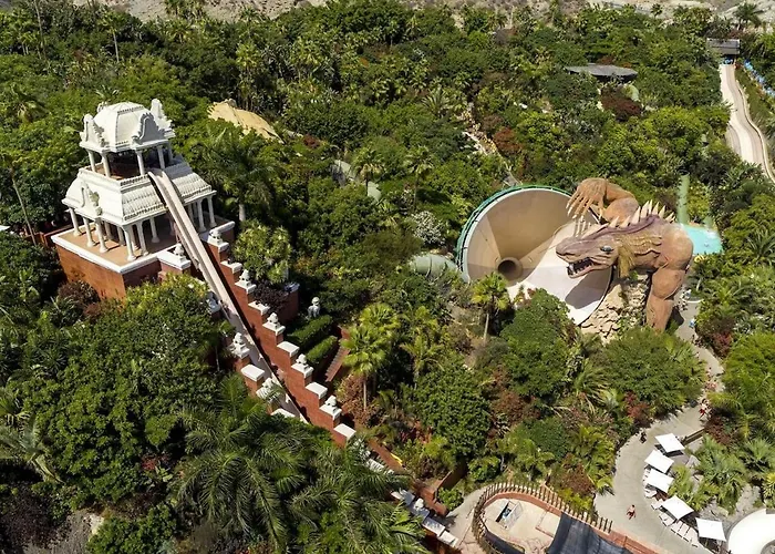 Villa Evita Private Pool, Jacuzzi & Sea Views *